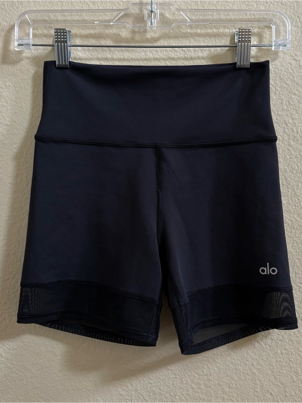 Alo Airlift Double Trouble Biker Short Black Size Small - Picture 3 of 6